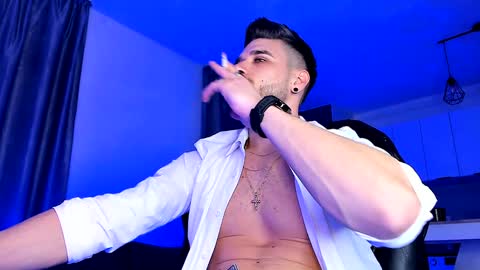 Paris online show from January 23, 2025, 8:02 pm