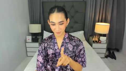 parismilker online show from January 13, 2026, 7:08 pm