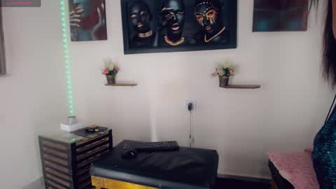 party_fre_girl online show from May 11, 2026, 10:18 pm