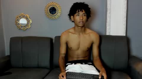 Snapshot of parzival_wt chatting on January 18, 2026, 7:28 pm PARZIVAL online show from January 18, 2026, 7:28 pm