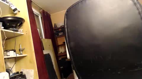 pascal88881 online show from December 3, 2024, 1:10 pm