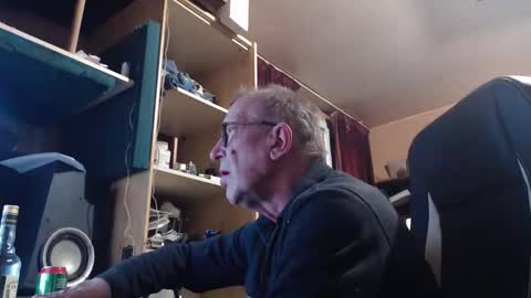 pascal88881 online show from November 23, 2025, 2:33 am