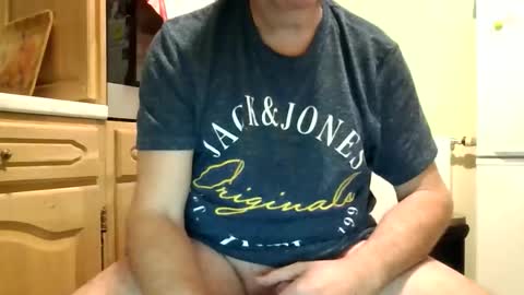 pascalou02 online show from November 26, 2025, 11:50 pm