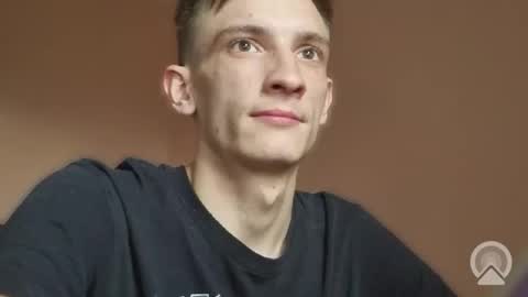 Snapshot of pasking420 chatting on November 9, 2025, 10:13 am Martin420 online show from November 9, 2025, 10:13 am