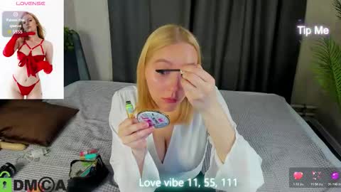 patr1cia_hart online show from November 1, 2025, 12:45 am