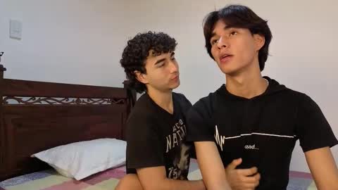 patri_ck_villa online show from October 28, 2025, 4:53 pm