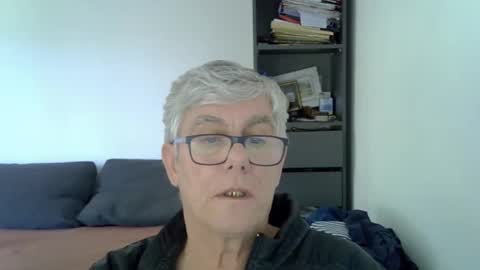 patrick5275 online show from December 11, 2024, 1:17 pm