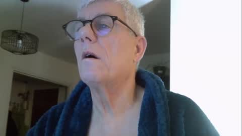 Snapshot of patrick5275 chatting on February 16, 2026, 5:14 am patrick5275 online show from February 16, 2026, 5:14 am