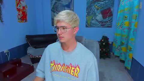 .... online show from December 15, 2025, 12:59 am