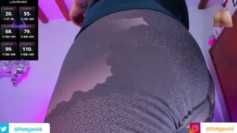 Snapshot of patty_jen44 chatting on April 17, 2026, 10:46 pm Hi Pvt open Moans from lovense tell me Fav 113366 Especial leve33 online show from April 17, 2026, 10:46 pm