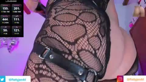 Snapshot of patty_jen44 chatting on April 18, 2026, 10:54 pm Hi Pvt open Moans from lovense tell me Fav 113366 Especial leve33 online show from April 18, 2026, 10:54 pm