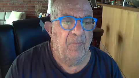 Snapshot of patvac chatting on February 22, 2026, 10:19 pm patvac online show from February 22, 2026, 10:19 pm