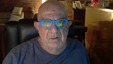 Snapshot of patvac chatting on March 2, 2026, 2:24 pm patvac online show from March 2, 2026, 2:24 pm