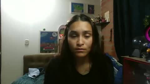 Snapshot of pau_cat chatting on April 13, 2026, 5:24 am Pau online show from April 13, 2026, 5:24 am