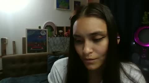 Snapshot of pau_cat chatting on May 16, 2026, 5:37 am Pau online show from May 16, 2026, 5:37 am