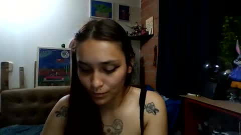 Snapshot of pau_cat chatting on May 21, 2026, 6:20 am Pau online show from May 21, 2026, 6:20 am