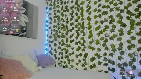 Snapshot of pau_delima__ chatting on February 5, 2025, 2:05 pm paulina online show from February 5, 2025, 2:05 pm