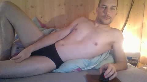 paueriwan online show from January 11, 2026, 9:58 am