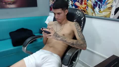 Snapshot of paul_ponce chatting on June 3, 2026, 2:08 pm PAUL online show from June 3, 2026, 2:08 pm