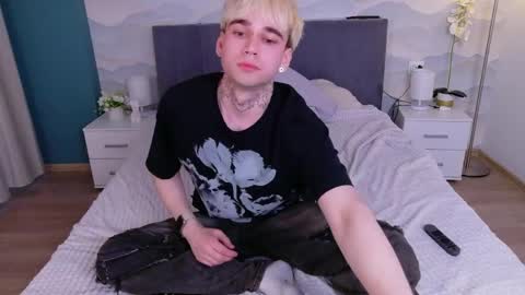 Paul online show from April 1, 2026, 12:28 pm