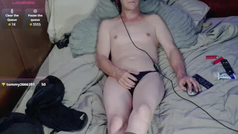 Snapshot of paula__ts chatting on January 14, 2026, 4:07 am paula__ts online show from January 14, 2026, 4:07 am