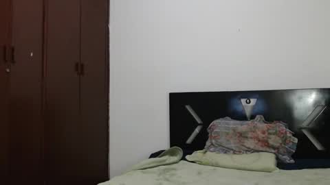 PAULA online show from January 6, 2026, 4:05 am