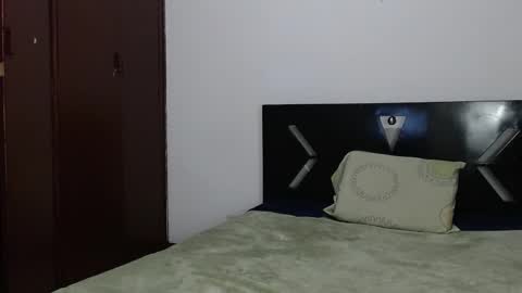 PAULA online show from January 17, 2026, 3:33 am