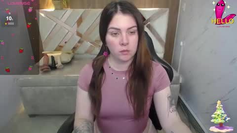 Paula online show from December 22, 2025, 12:46 pm