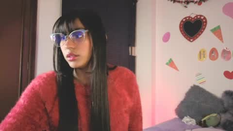 Paula  online show from April 3, 2026, 3:37 am