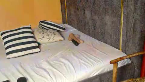 paualah online show from April 13, 2026, 5:07 pm