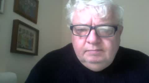 Snapshot of paulgn365 chatting on November 25, 2025, 10:15 am paulgn365 online show from November 25, 2025, 10:15 am
