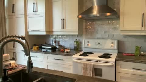 Paulila  Fay online show from September 11, 2025, 1:22 pm