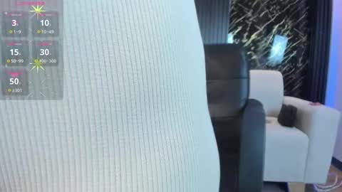 Paulina  online show from March 3, 2025, 12:16 pm