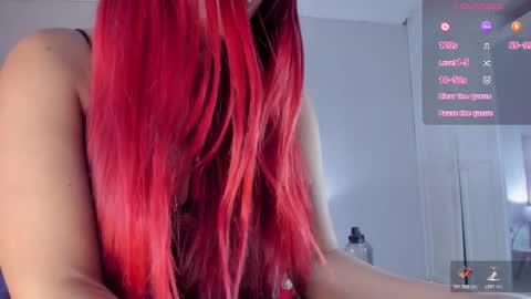 PaulinaSaennz online show from December 22, 2025, 12:57 pm