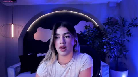 Snapshot of paulinasantosx chatting on March 1, 2025, 6:54 pm Paulina Santos online show from March 1, 2025, 6:54 pm