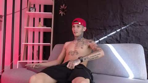 Paulo online show from February 2, 2026, 9:35 pm