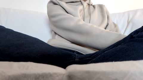 paulorodz11 online show from April 5, 2026, 1:14 am