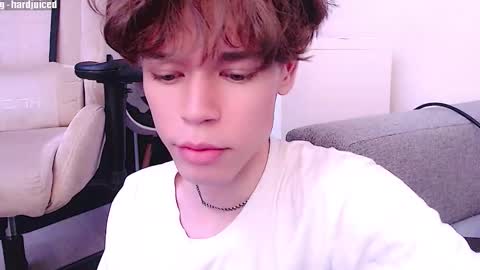 pawclaw online show from October 10, 2025, 2:49 pm