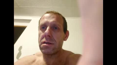 Snapshot of pawel1984wegrzyn42 chatting on May 14, 2026, 1:12 am Pawel42POLAND online show from May 14, 2026, 1:12 am