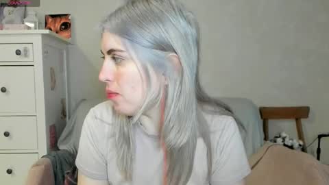 Allisses online show from April 4, 2026, 5:49 am