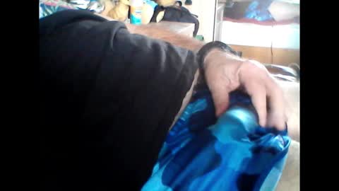 Snapshot of pbemid chatting on February 24, 2025, 11:21 am Papabear online show from February 24, 2025, 11:21 am