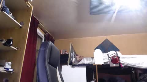 Snapshot of pc8474408 chatting on September 13, 2025, 7:24 pm pc8474408 online show from September 13, 2025, 7:24 pm