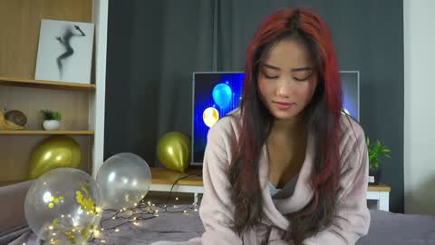 Snapshot of peacebenskin chatting on December 20, 2024, 9:32 am Violetta online show from December 20, 2024, 9:32 am