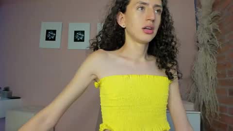 peach tyron online show from January 17, 2025, 1:25 am