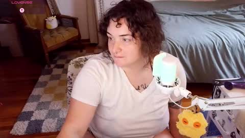 Snapshot of peachbandit chatting on March 3, 2026, 4:46 pm Peach Bandit online show from March 3, 2026, 4:46 pm