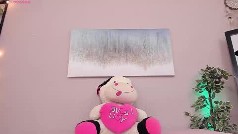 Briana online show from February 1, 2026, 12:26 pm