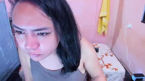 Snapshot of peachperfect_ chatting on April 18, 2026, 10:08 am I dont demand tokens for as long as youre not requesting anything but that doesnt mean I dont need tokens.. I dont do free online show from April 18, 2026, 10:08 am