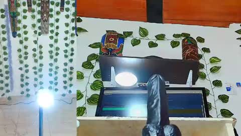 peachy__baby online show from May 4, 2026, 11:06 am