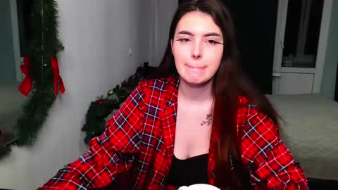 Peachy online show from December 6, 2024, 11:14 pm