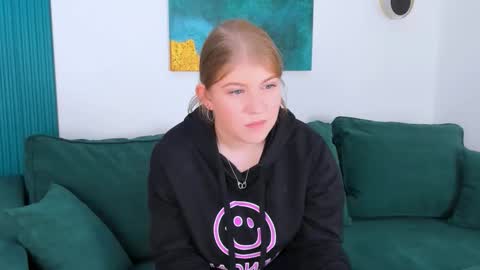 Snapshot of peachybloom chatting on November 24, 2025, 2:50 pm peachybloom online show from November 24, 2025, 2:50 pm